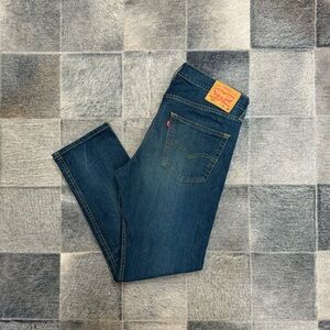 Levi’s 502